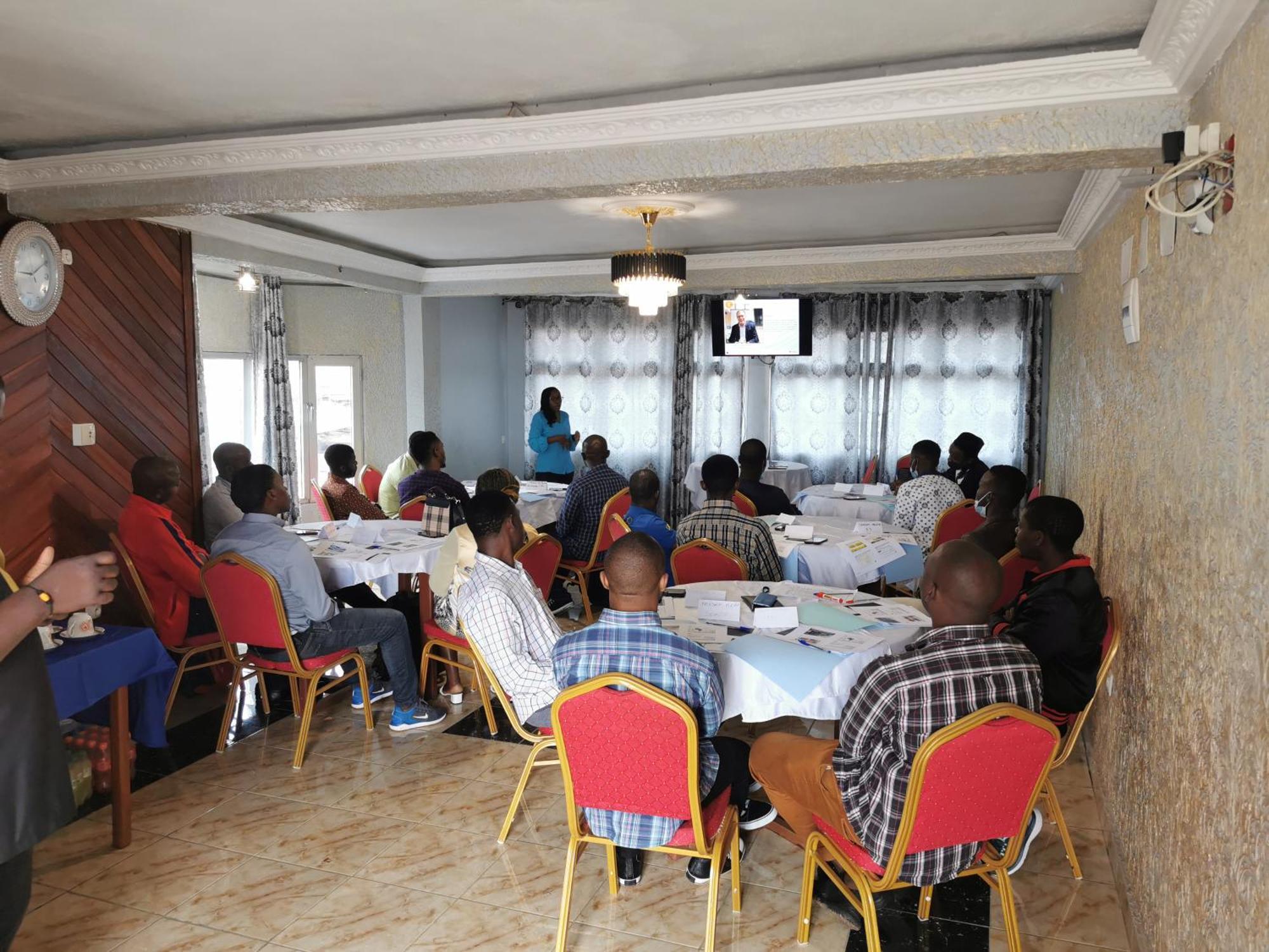 Tchatcha Hotel Yaoundé Buitenkant foto